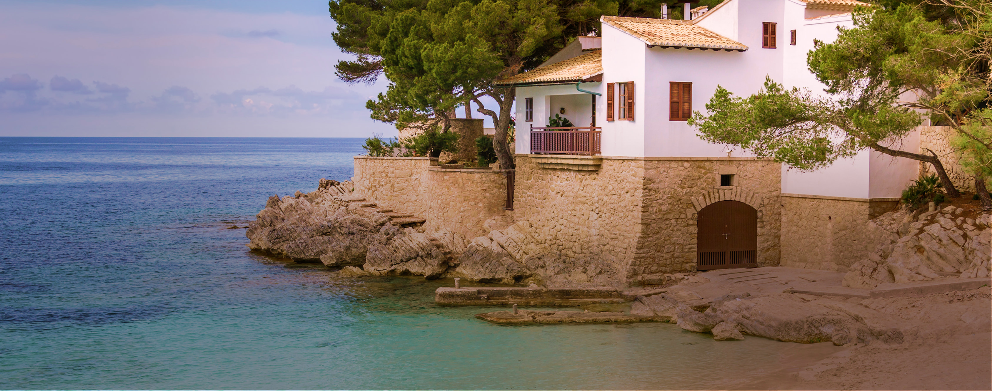 Coastal vacation home in spain